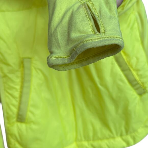 Lululemon Size 8 What The Fluff Pullover Jacket Clarity Yellow Neon Down Puffer - Picture 14 of 16